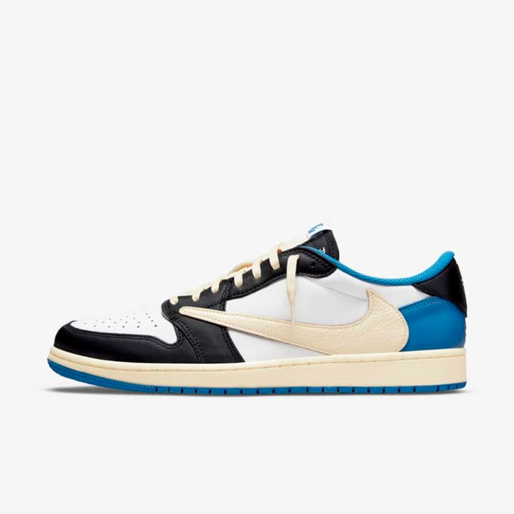 Dunk Low Travis Scott