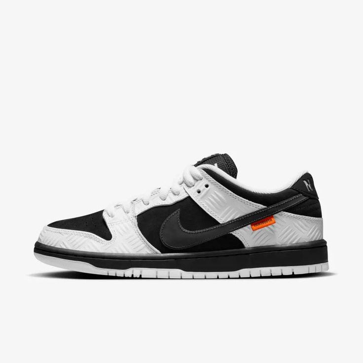 Dunk Low SB 46 TBT